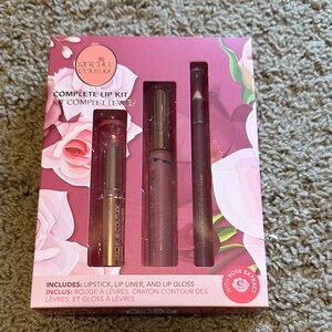 Complete Lip Kit - Nude